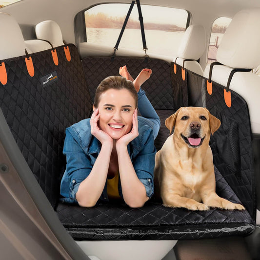RAVION 2.0™ - Hard Bottom Dog Car Seat Protector